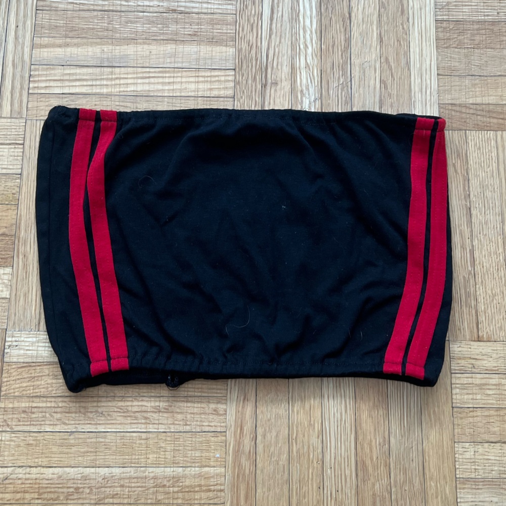 Zaful Black and Red Crop Top